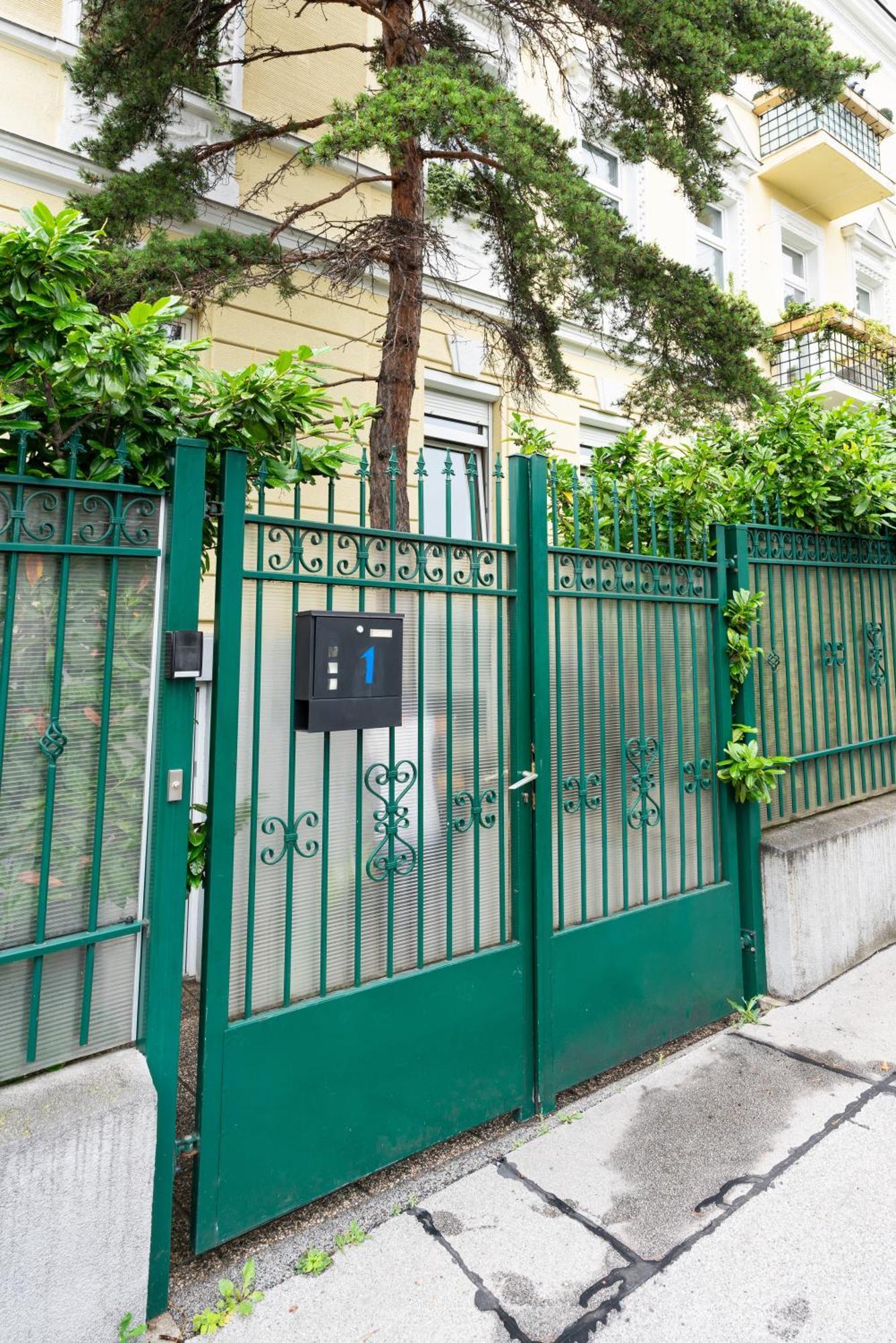 Central Living Apartments - Wielemansgasse Wiedeń Zewnętrze zdjęcie